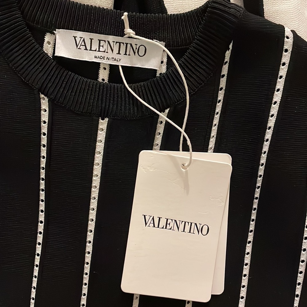Weekend sale ⭐️⭐️⭐️ VALENTINO black and white dress - Picture 14 of 14